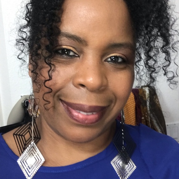 Silver and Black Earrings - Picture 3 of 4